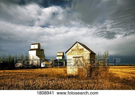 Stock Image - Farm structures, Stettler, Alberta. Fotosearch