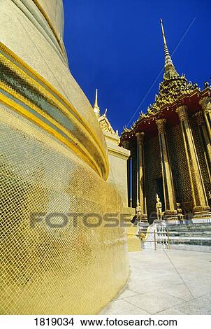 Picture - The Grand Palace in Bangkok, Thailand. Fotosearch