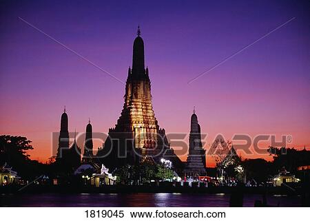 Stock Photography - Wat Arun in Bangkok, Thailand. Fotosearch