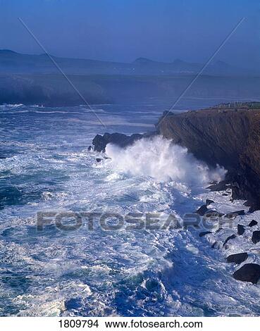 Picture - Ballyferriter, Co Kerry, Ireland. Fotosearch