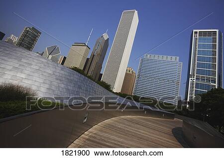 Stock Image - Buildings in Chicago, Illinois, USA. Fotosearch