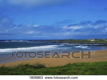 Co Clare, Spanish Point, Ireland View Large Photo Image Stock Image - Co Clare, Spanish Point, Ireland. Fotosearch