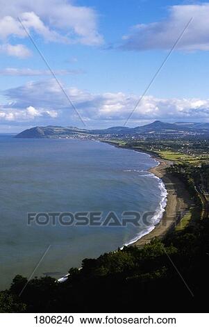 Stock Image - Co Dublin, Killiney Bay to Bray Head, Ireland. Fotosearch