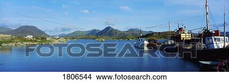 Picture - Co Galway, Connemara, Ballynakill Harbour, Ireland. Fotosearch