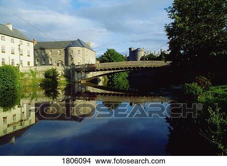 Co Kilkenny, Kilkenny Castle, and River Nore, Ireland View Large Photo Image Picture - Co Kilkenny, Kilkenny Castle, and River Nore, Ireland. Fotosearch