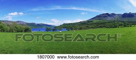 Stock Image - Co Sligo, Glencar Lake, Ireland. Fotosearch