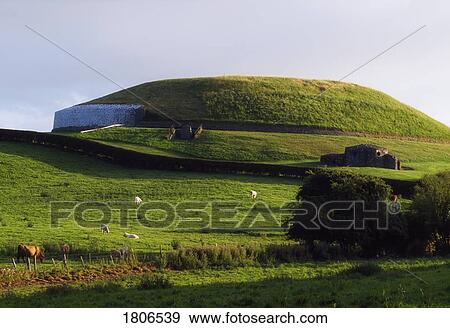 Stock Photo - Newgrange, Co Meath, Ireland. Fotosearch