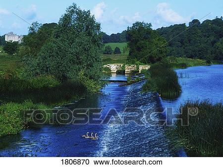 Slane Castle, River Boyne, Co Meath, Ireland View Large Photo Image Stock Image - Slane Castle, River Boyne, Co Meath, Ireland. Fotosearch