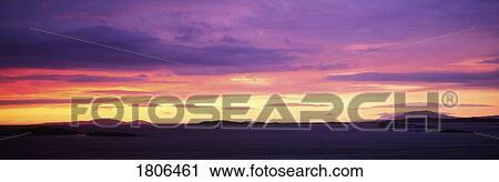 Stock Image - Sunset, Beara Peninsula, Co Cork, Ireland. Fotosearch
