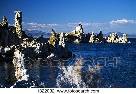 Stock Image - Tufa Towers at Mono Lake, California, USA. Fotosearch