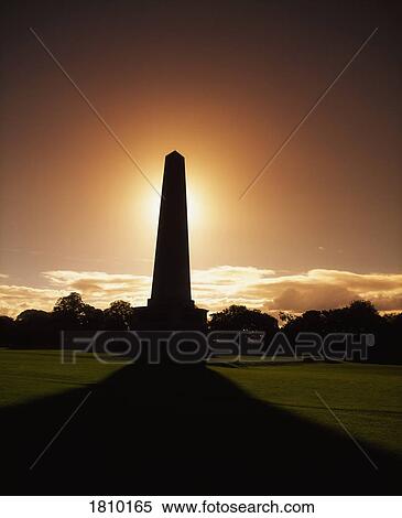 Wellington Testimonial, Phoenix Park, Dublin, Ireland View Large Photo Image Stock Photography - Wellington Testimonial, Phoenix Park, Dublin, Ireland. Fotosearch