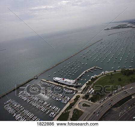 A harbor in Chicago, Illinois View Large Photo Image Stock Photograph - A harbor in Chicago, Illinois. Fotosearch