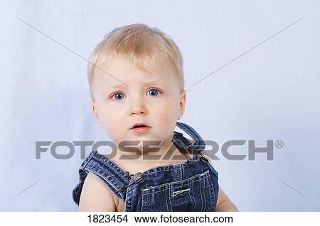 Picture - Baby boy . Fotosearch