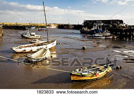 Boat harbour in Bridlington, England, United Kingdom View Large Photo Image Stock Image - Boat harbour in Bridlington, England, United Kingdom. Fotosearch