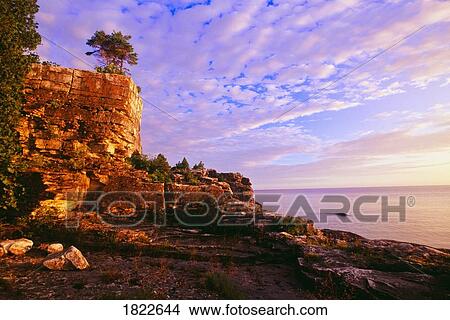 Picture - Bruce Peninsula National Park, Ontario, Canada. Fotosearch