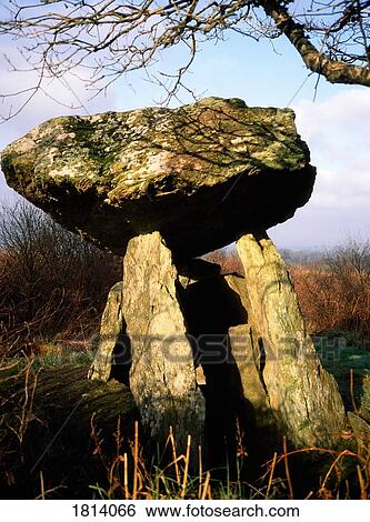 Stock Photograph - Gaulstown Dolmen, Tramore, Co Waterford, Ireland. Fotosearch
