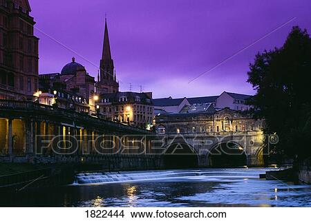 Picture - Pulteney Bridge at night, Bath, England. Fotosearch