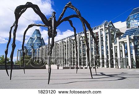 Stock Image - The National Gallery of Canada, Ottawa, Ontario, Canada. Fotosearch