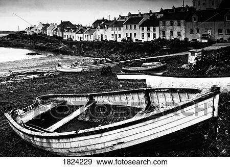 The village of Portnhaven, Scotland View Large Photo Image Stock Photo - The village of Portnhaven, Scotland . Fotosearch