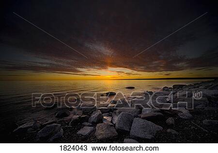 Stock Image - Victoria Island, Nunavut, Canada. Fotosearch