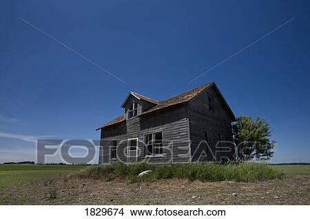 Picture - An abandoned old house. Fotosearch