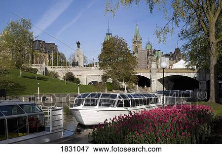 Stock Photo - Rideau canal, parliament buildings, Ottawa, Ontario, Canada. Fotosearch