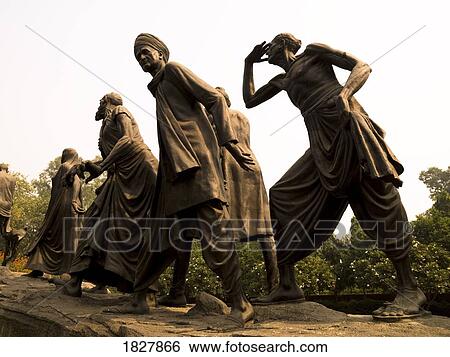 Stock Photograph - Statue, Delhi, India. Fotosearch