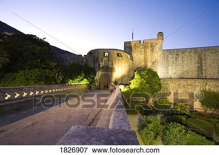 Stock Photo - Walled city of Dubrovnik, Southeastern tip of Croatia, Eastern Europe . Fotosearch