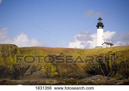 Stock Photograph - Yaquina Head Lighthouse, Oregon Coast, USA. Fotosearch