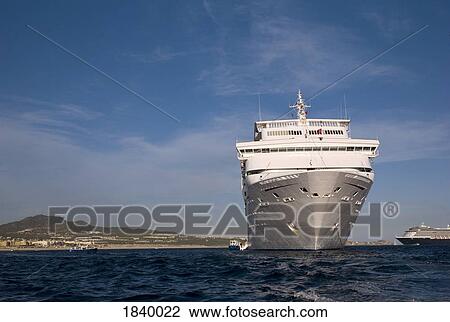 Stock Image - Los Cabos, Mexico; Cruise ships. Fotosearch