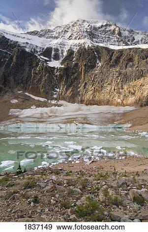 Stock Photo - Mount Edith Cavell, Jasper National Park, Jasper, Alberta, Canada. Fotosearch