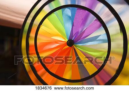 Stock Photograph - Rainbow circles. Fotosearch