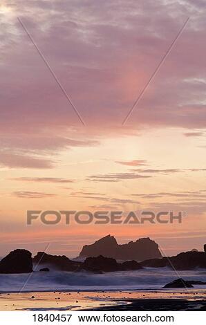 Stock Photo - Sunset, Southern Oregon Coast, Harris Beach State Park, Oregon, USA . Fotosearch