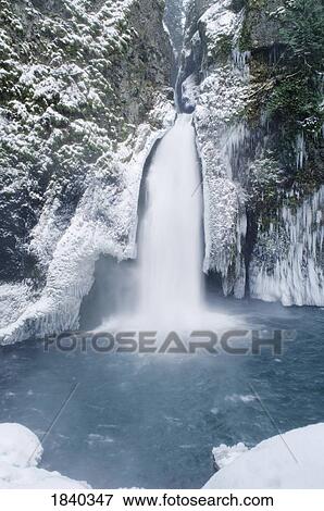Stock Photo - Wahclella Falls, Columbia River Gorge, Oregon, USA . Fotosearch