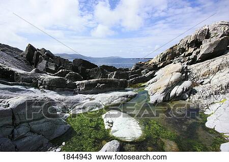 Stock Image - Allihies, Beara Peninsula, County Cork, Ireland. Fotosearch