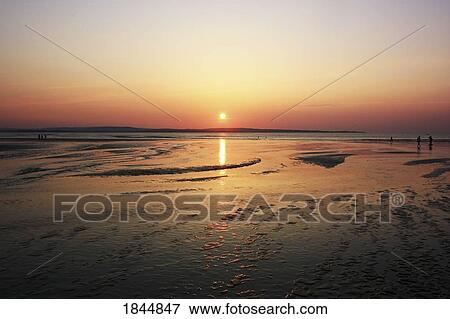 Enniscrone, Killala Bay, County Sligo, Ireland View Large Photo Image Stock Photo - Enniscrone, Killala Bay, County Sligo, Ireland. Fotosearch