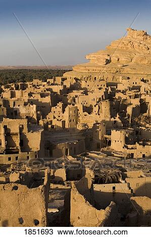 Siwa Oasis, Egypt; The 13th century mud-brick fortress of Shali View Large Photo Image Stock Image - Siwa Oasis, Egypt; The 13th century mud-brick fortress of Shali. Fotosearch