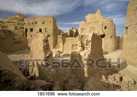 Stock Photograph - Siwa Oasis, Egypt; The 13th century mud-brick fortress of Shali. Fotosearch
