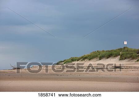 Stock Image - Beach; Alnmouth, Northumberland, England. Fotosearch
