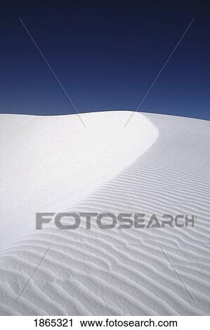 Stock Image - Sand dune ripples, White Sands National Monument, New Mexico, USA. Fotosearch