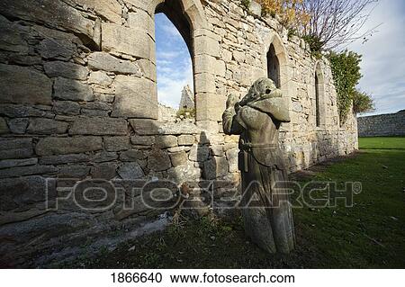 Stone wall and statue in Hulne Park, Northumberland, England View Large Photo Image Stock Image - Stone wall and statue in Hulne Park, Northumberland, England. Fotosearch