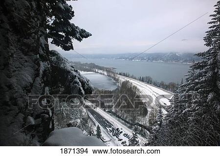 Picture - columbia river gorge national scenic area, oregon, united states of america; view of the roads and water. Fotosearch