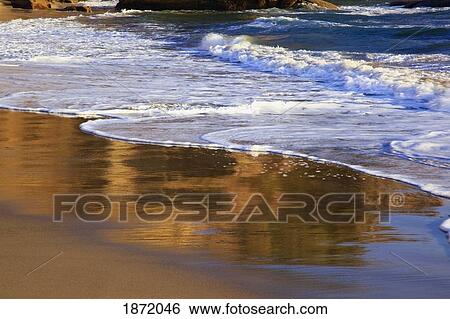 Stock Images Of Oregon United States America Tide On The S Oregon United States Of America Tide On The S Otter Rock Beach Along Coast