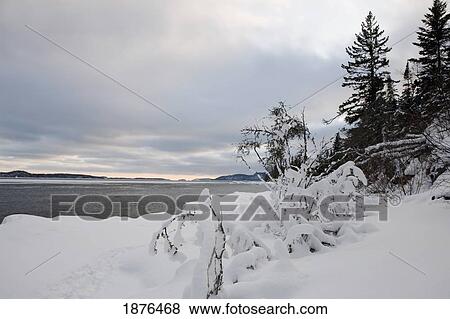 Stock Photo - Ontario, Canada; Snow And Ice On The North Shores Of Lake Superior. Fotosearch