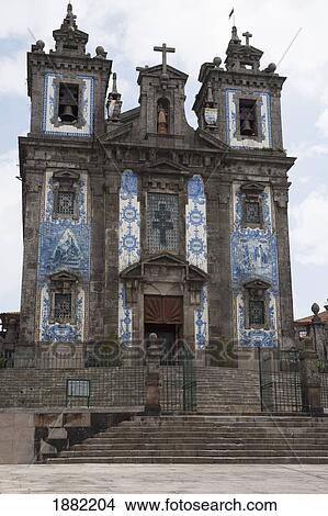 santo ildenfonso church with tile panels covering it's facade; porto, portugal View Large Photo Image Picture - santo ildenfonso church with tile panels covering it's facade; porto, portugal. Fotosearch