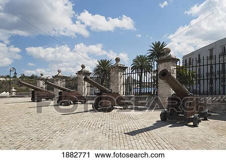 16Th Century Castillo De La Real Fuerza; Havana, Cuba View Large Photo Image Stock Image - 16Th Century Castillo De La Real Fuerza; Havana, Cuba. Fotosearch