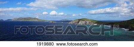 Stock Image - Island Seascape; Great Blasket Island, County Kerry, Ireland. Fotosearch