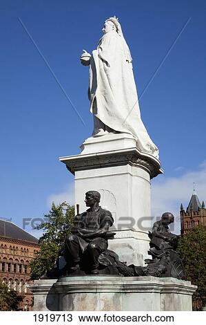 Stock Image - Queen Victoria Statue At Belfast City Hall; Belfast, County Antrim, Northern Ireland. Fotosearch