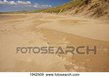 Stock Photo - Mullaghderg Beach In The Rosses; County Donegal Ireland. Fotosearch