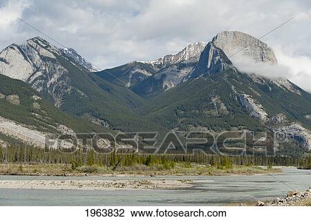 mountains in jasper national park; alberta, canada View Large Photo Image Stock Image - mountains in jasper national park; alberta, canada. Fotosearch